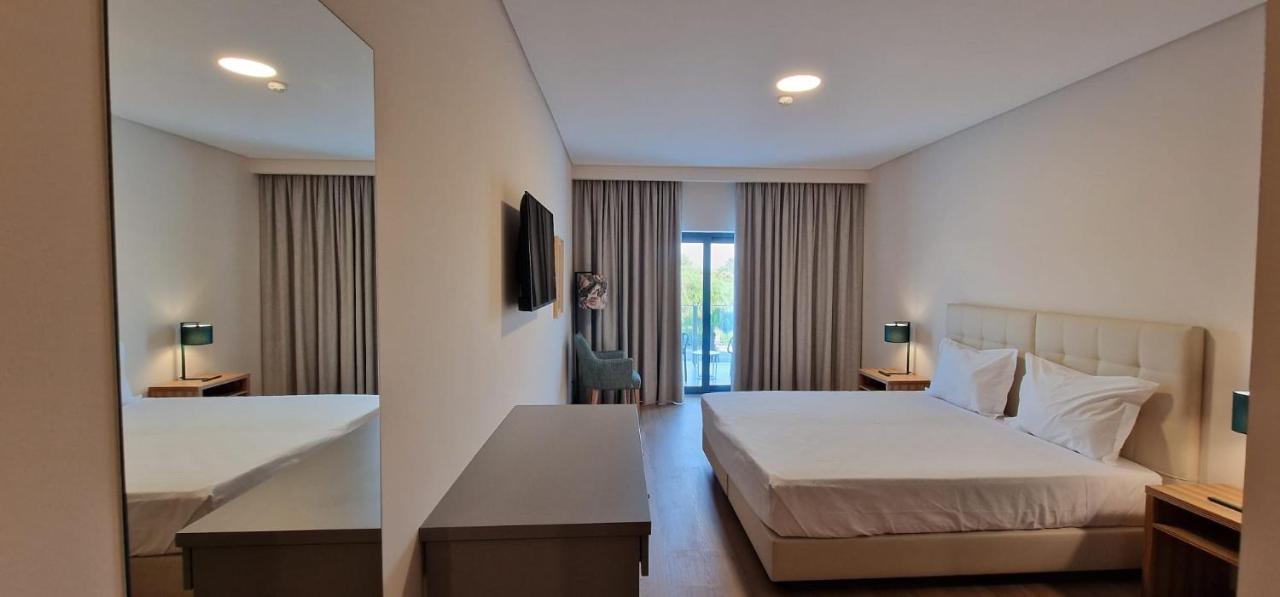 Quarto Duplo